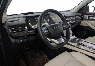 Подержанный автомобиль Exeed VX 2023 года (24 фото)