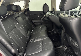 Подержанный автомобиль Nissan Murano Suv 2011 года (14 фото)