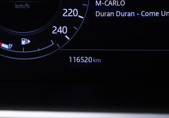 Подержанный автомобиль Land Rover Range Rover 2019 года (10 фото)