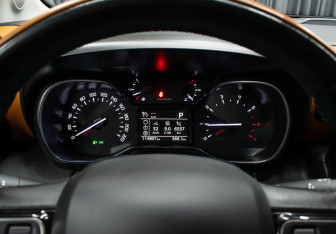 Подержанный автомобиль Citroen C3 Aircross 2018 года (13 фото)