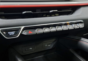 Подержанный автомобиль Geely Coolray 2024 года (5 фото)