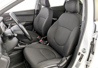 Подержанный автомобиль Kia Rio Hatchback 2017 года (20 фото)