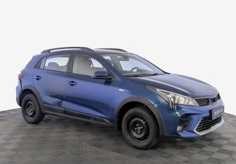 Подержанный автомобиль Kia Rio Hatchback 2021 года (3 фото)