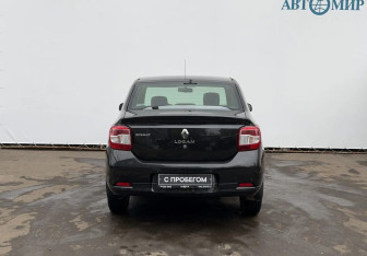 Подержанный автомобиль Renault Logan Sedan 2015 года (6 фото)