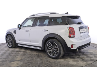 Подержанный автомобиль MINI Countryman 2018 года (7 фото)