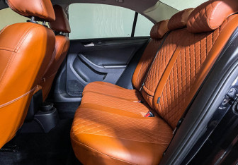 Подержанный автомобиль Volkswagen Jetta Sedan 2015 года (10 фото)