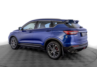 Подержанный автомобиль Geely Coolray 2021 года (7 фото)
