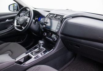 Подержанный автомобиль Hyundai Creta 2021 года (10 фото)