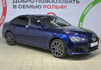 Подержанный автомобиль Audi A4 Sedan 2019 года (3 фото)