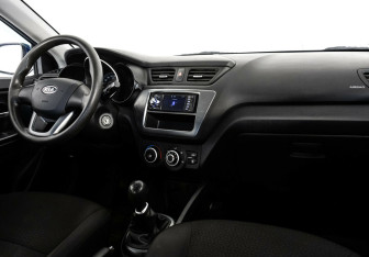 Подержанный автомобиль Kia Rio Hatchback 2012 года (5 фото)