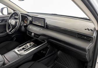 Подержанный автомобиль Haval Jolion 2023 года (11 фото)