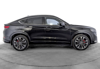 Подержанный автомобиль Geely Tugella 2024 года (4 фото)