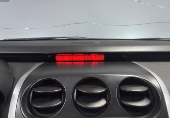 Подержанный автомобиль Mazda CX-7 2008 года (14 фото)