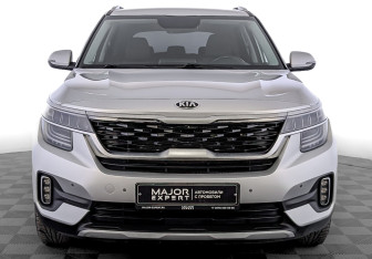 Подержанный автомобиль Kia Seltos 2021 года (2 фото)