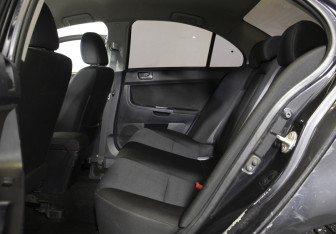 Подержанный автомобиль Mitsubishi Lancer Sedan 2008 года (10 фото)