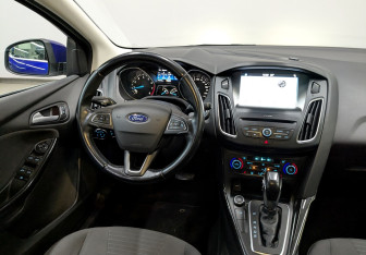 Подержанный автомобиль Ford Focus Wagon 2017 года (14 фото)