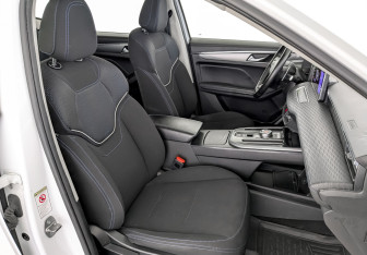 Подержанный автомобиль Haval Jolion 2022 года (23 фото)