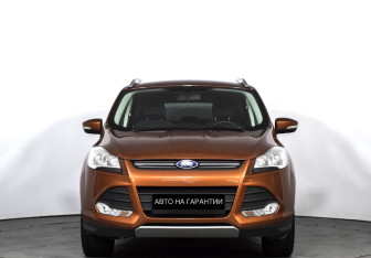 Подержанный автомобиль Ford Kuga 2014 года (2 фото)