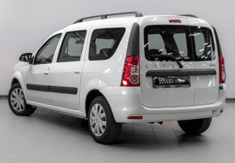 Подержанный автомобиль LADA (ВАЗ) Largus Wagon 2021 года (7 фото)