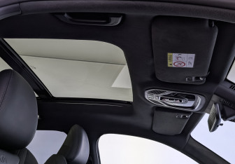 Подержанный автомобиль Geely Monjaro 2024 года (23 фото)