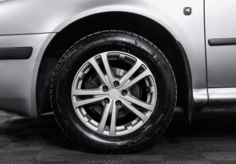 Подержанный автомобиль Skoda Octavia Wagon 2008 года (21 фото)