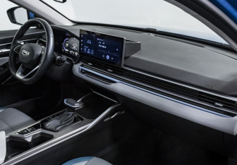 Подержанный автомобиль Geely Emgrand 2023 года (9 фото)