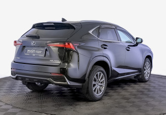 Подержанный автомобиль Lexus NX 2020 года (5 фото)