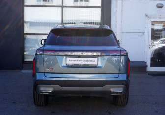 Подержанный автомобиль Jaecoo J7 2023 года (6 фото)