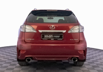 Подержанный автомобиль Lexus RX 2011 года (6 фото)