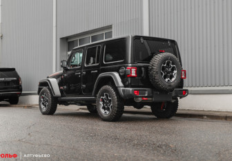 Новый Jeep Wrangler 2022 (4 фото)