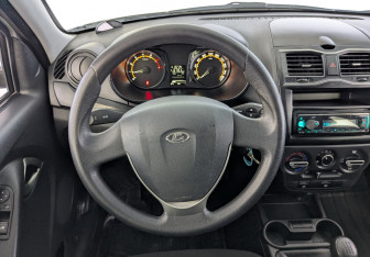 Подержанный автомобиль LADA (ВАЗ) Granta Sedan 2022 года (25 фото)