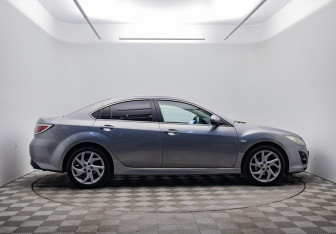 Подержанный автомобиль Mazda 6 Sedan 2010 года (4 фото)