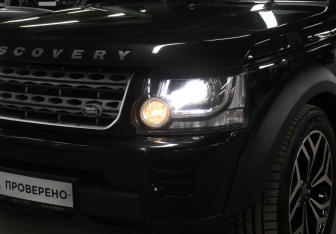 Подержанный автомобиль Land Rover Discovery 2014 года (22 фото)