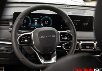 Подержанный автомобиль Jetour X70 2025 года (4 фото)