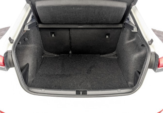 Подержанный автомобиль Skoda Rapid Liftback 2022 года (10 фото)