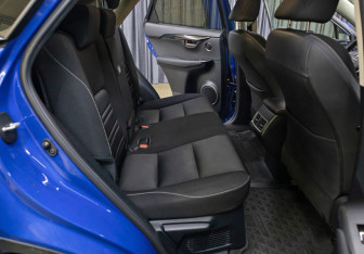 Подержанный автомобиль Lexus NX 2021 года (12 фото)