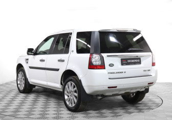 Подержанный автомобиль Land Rover Freelander 2012 года (7 фото)