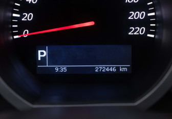 Подержанный автомобиль Suzuki Grand Vitara 2011 года (12 фото)