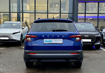 Подержанный автомобиль Skoda Karoq 2021 года (6 фото)