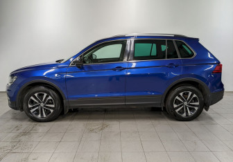 Подержанный автомобиль Volkswagen Tiguan 2019 года (8 фото)