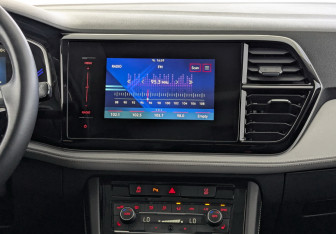 Подержанный автомобиль Jetta VS5 2023 года (15 фото)