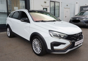 Подержанный автомобиль LADA (ВАЗ) Vesta Wagon 2024 года (3 фото)