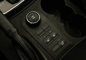 Подержанный автомобиль УАЗ Patriot 2021 года (15 фото)