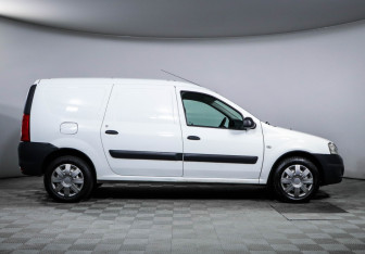 Подержанный автомобиль LADA (ВАЗ) Largus Van 2020 года (4 фото)