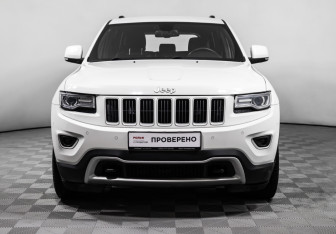 Подержанный автомобиль Jeep Grand Cherokee 2013 года (2 фото)