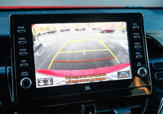 Подержанный автомобиль Toyota Camry Sedan 2021 года (21 фото)