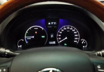 Подержанный автомобиль Lexus RX 2010 года (10 фото)
