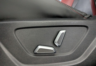 Подержанный автомобиль Geely Coolray 2024 года (25 фото)