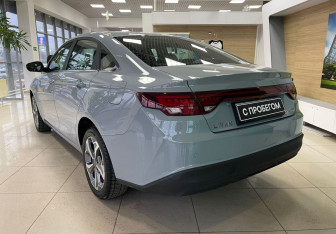 Подержанный автомобиль LIVAN S6Pro 2023 года (7 фото)