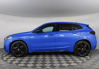 Подержанный автомобиль BMW X2 2019 года (5 фото)
